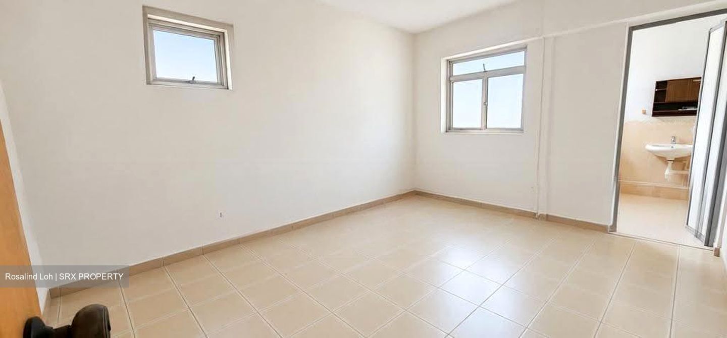 Blk 211 Jurong East Street 21 (Jurong East), HDB 4 Rooms #626522181